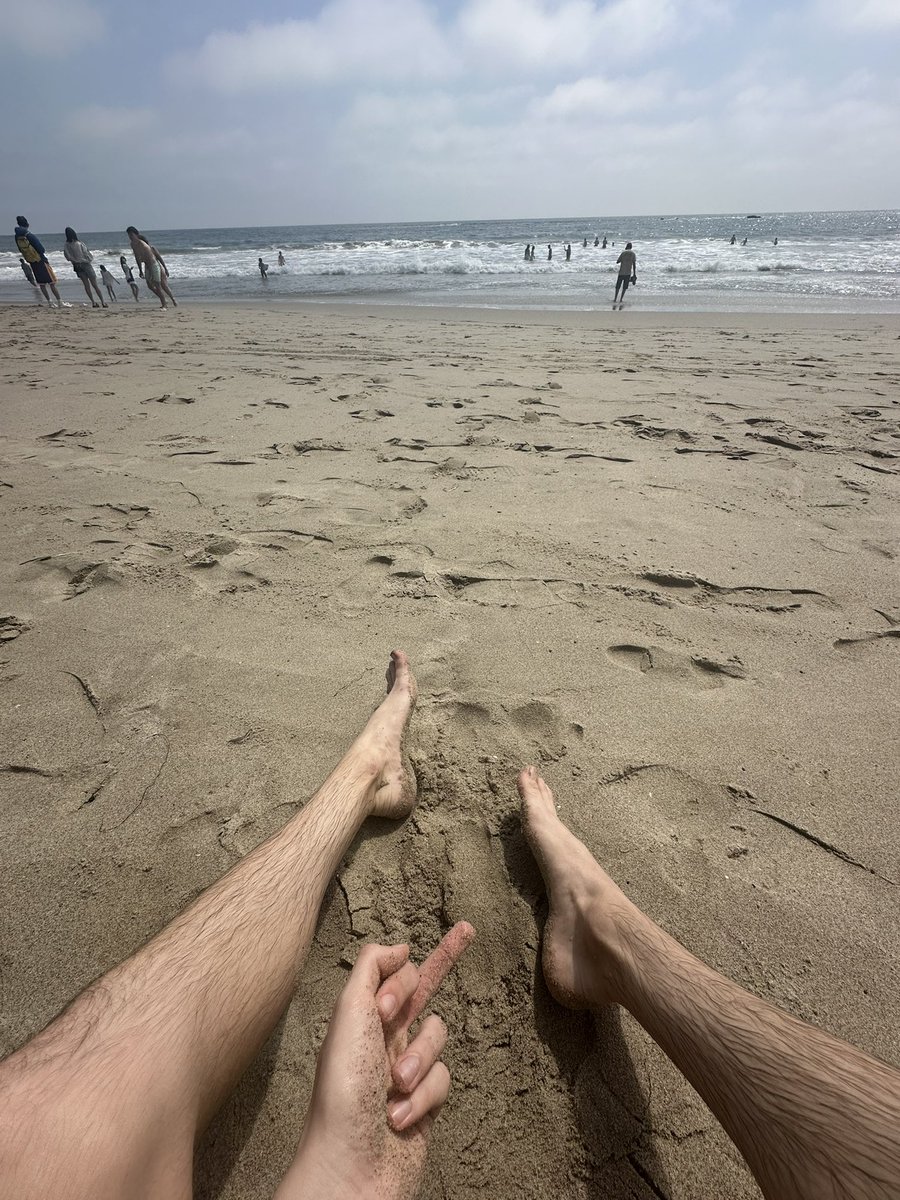 PrinceMonroeOF's tweet photo. Cum lick the sand off my feet… 
#feetfetısh #feetworshi̇p #feetman #malefeet #footfetısh #footworship #feet #gay #footlover https://t.co/3tRWCL90Hf