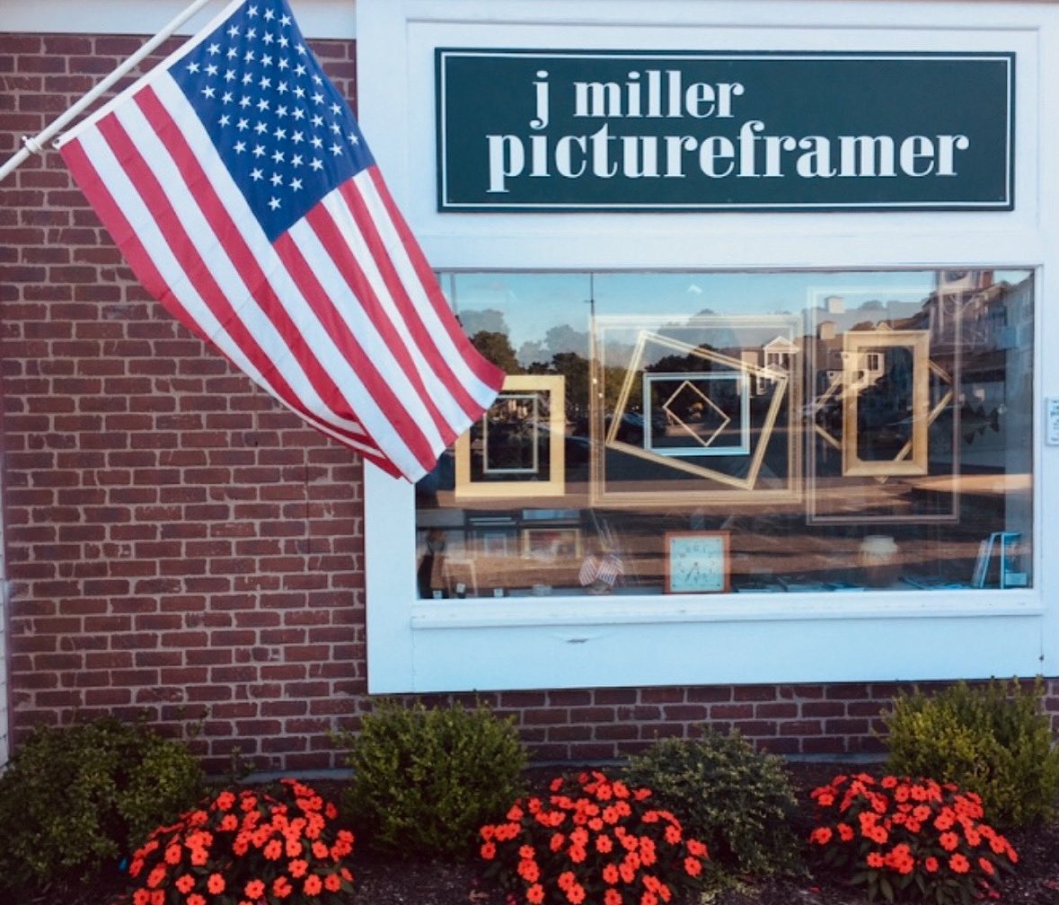 JM_PixFraming's tweet photo. We love the summer colors !🇺🇸😊 https://t.co/mKG6s7xle5