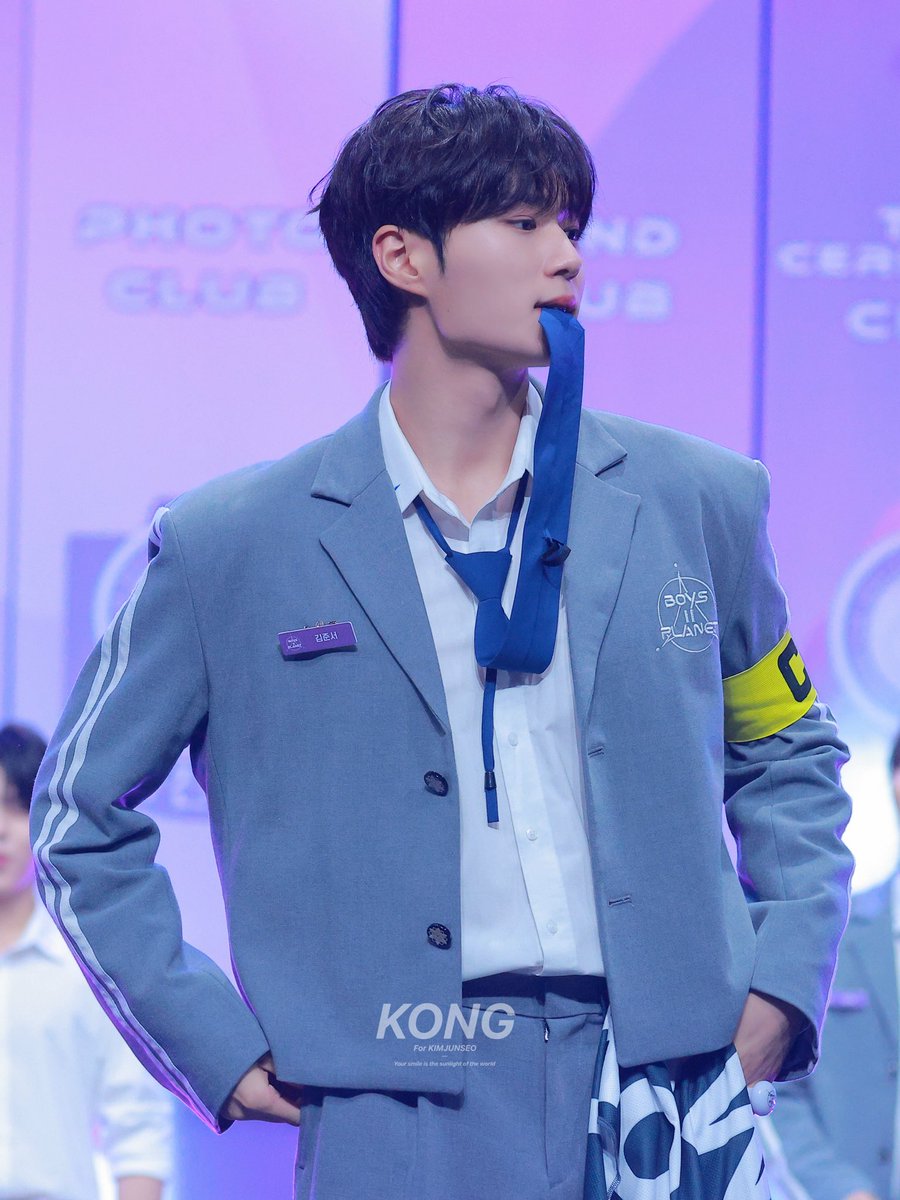 kong_junseo's tweet photo. 250802 넥타이..💙🪽

#김준서 #KIMJUNSEO #ジュンソ 
#BOYS2PLANET #보이즈2플래닛 #WEi #위아이 https://t.co/73Bvi7YGoR