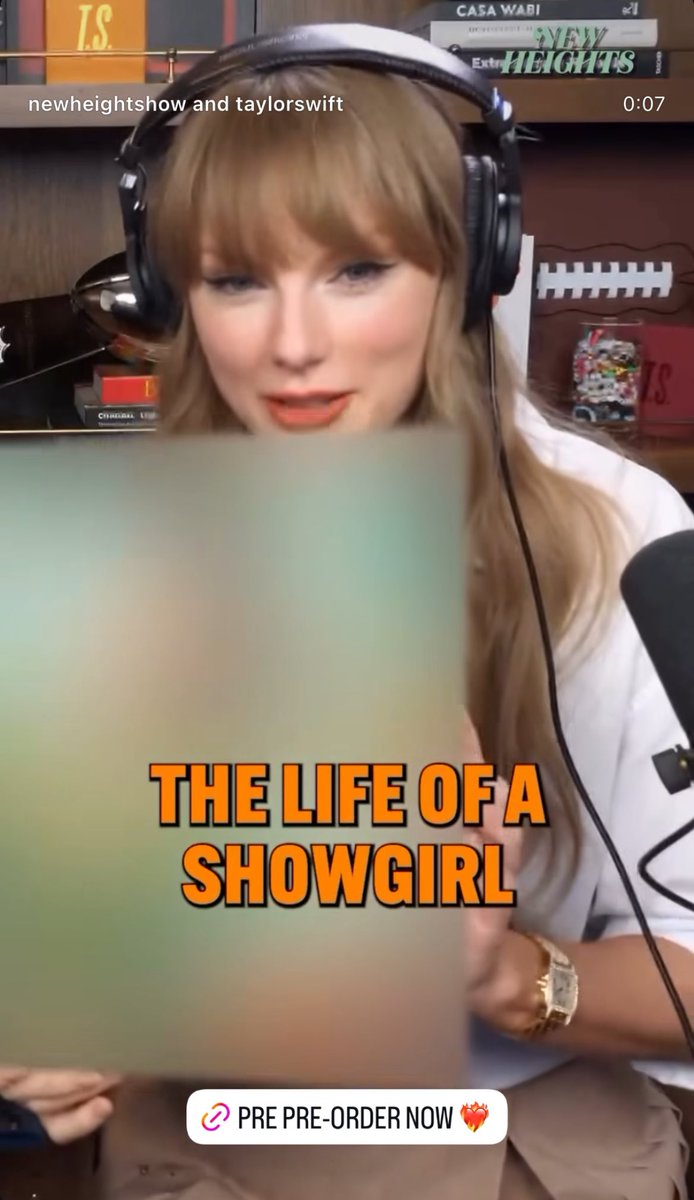 TSwiftFranceFan's tweet photo. 🚨🆕 Le douzième album de Taylor Swift intitulé « The Life Of A Show Girl » devrait être disponible d’ici le 13 octobre prochain! 🧡❤️‍🔥 https://t.co/NrFeapvFbl