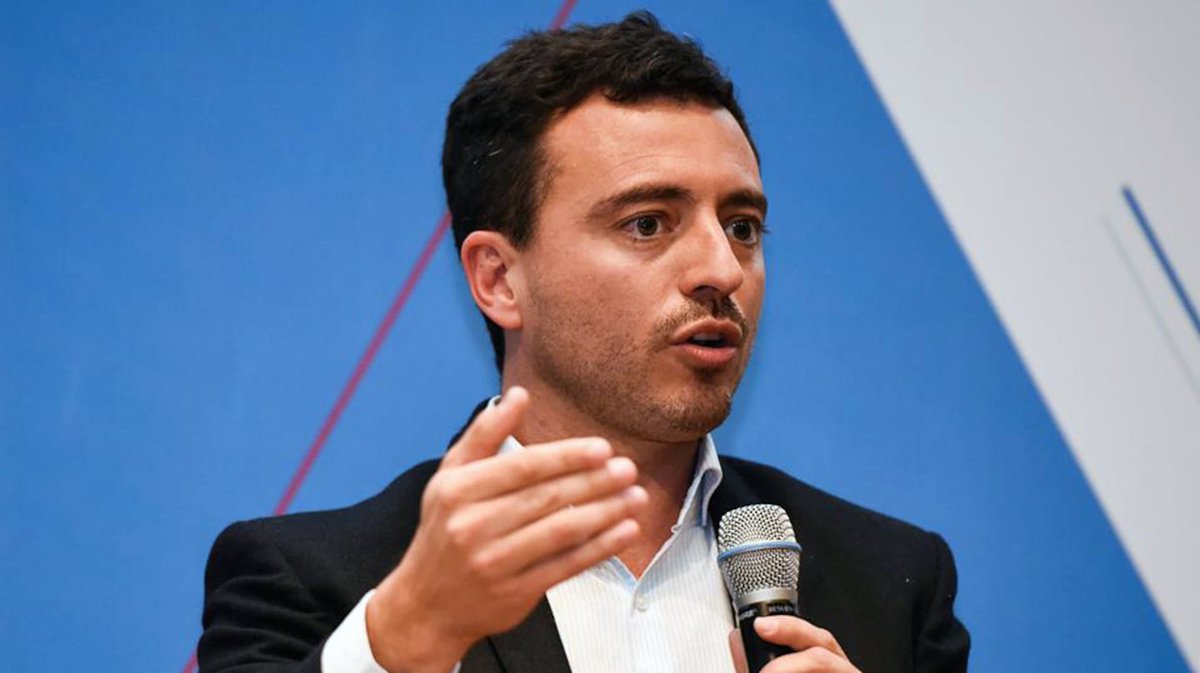 En Córdoba Laje y De loredo no solo comparten lista, tambien comparten cara....