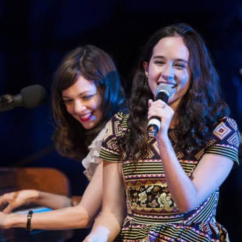 Tomarte Duele 🎶
Quiero llevarte a casa y beberte 🎶
...
Las cocas 🎶
Que quedaron 🎶
Son solo, dos latitas 🎶

<a href="/CocaColaMx/">Coca-Cola México</a> <a href="/ximenamusic/">Ximena Sariñana</a> <a href="/lafourcade/">Natalia Lafourcade</a>