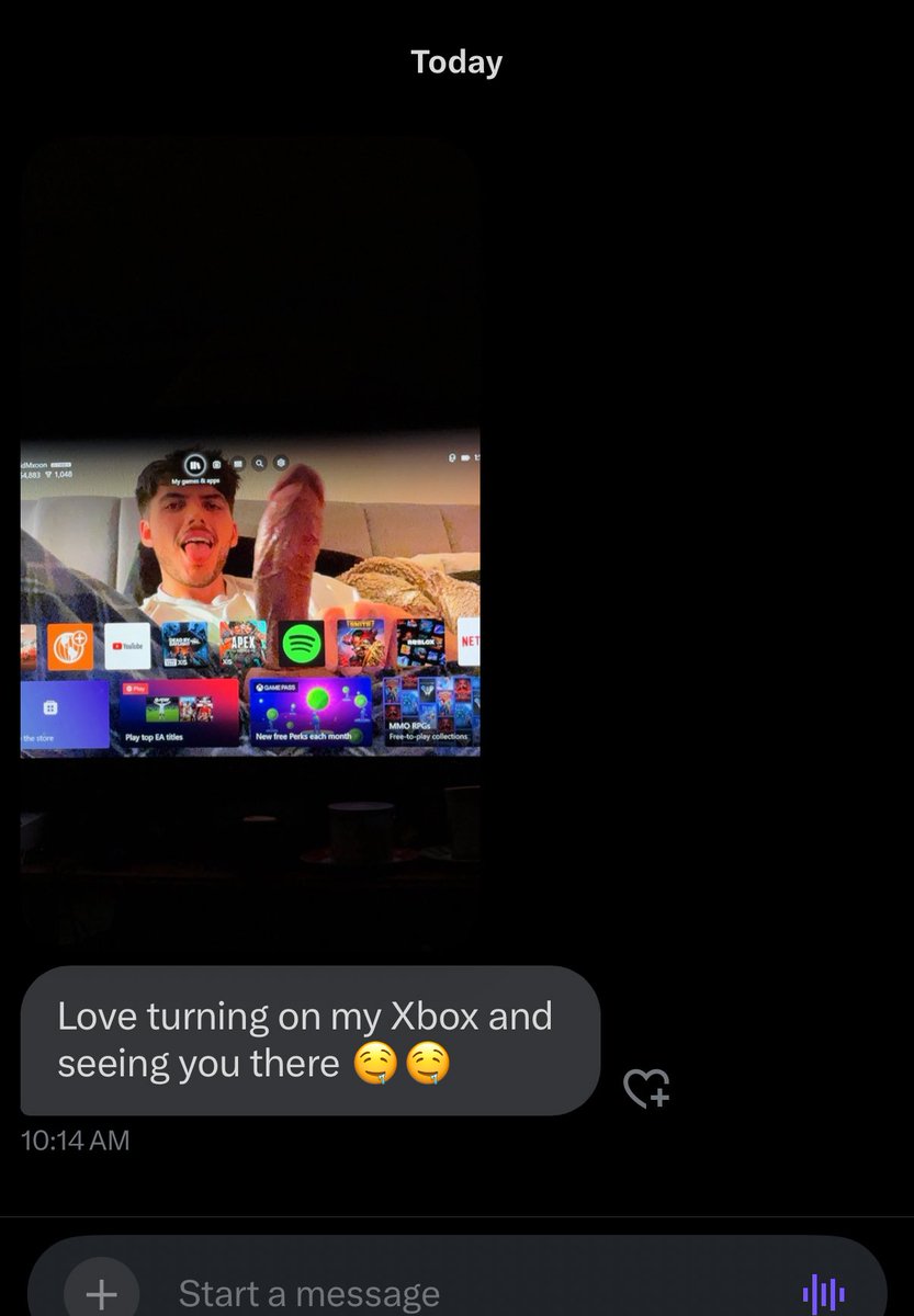 omg not the Xbox Home Screen 💀🥴 you guys really like my dick huh