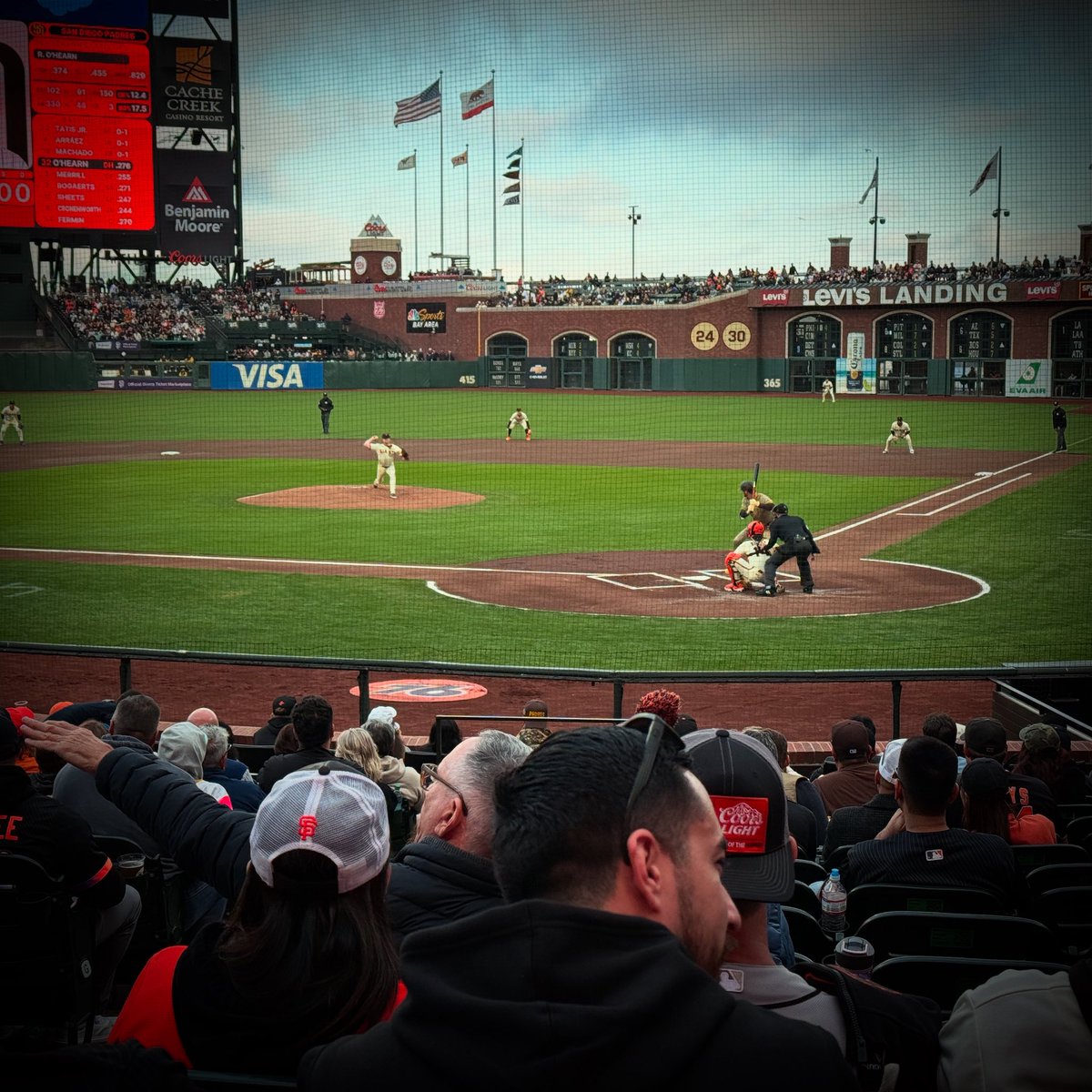 30in35Challenge's tweet photo. 📍Oracle Park, San Francisco

⚾️ San Diego Padres 4-1 San Francisco Giants

🎟️ $114

👬 31,018

#️⃣ Lifetime MLB Game 57

#SFGiants #NothingLikeIt #Padres #ForTheFaithful https://t.co/NICd4CsX0e