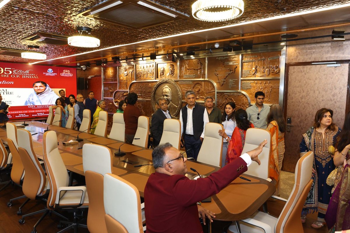 Celebrating Legacy, Vision, and New Beginnings at JGU

O.P. Jindal Global University (JGU) commemorated the Founder’s Day and the 95th birth anniversary of Shri O.P. Jindal.