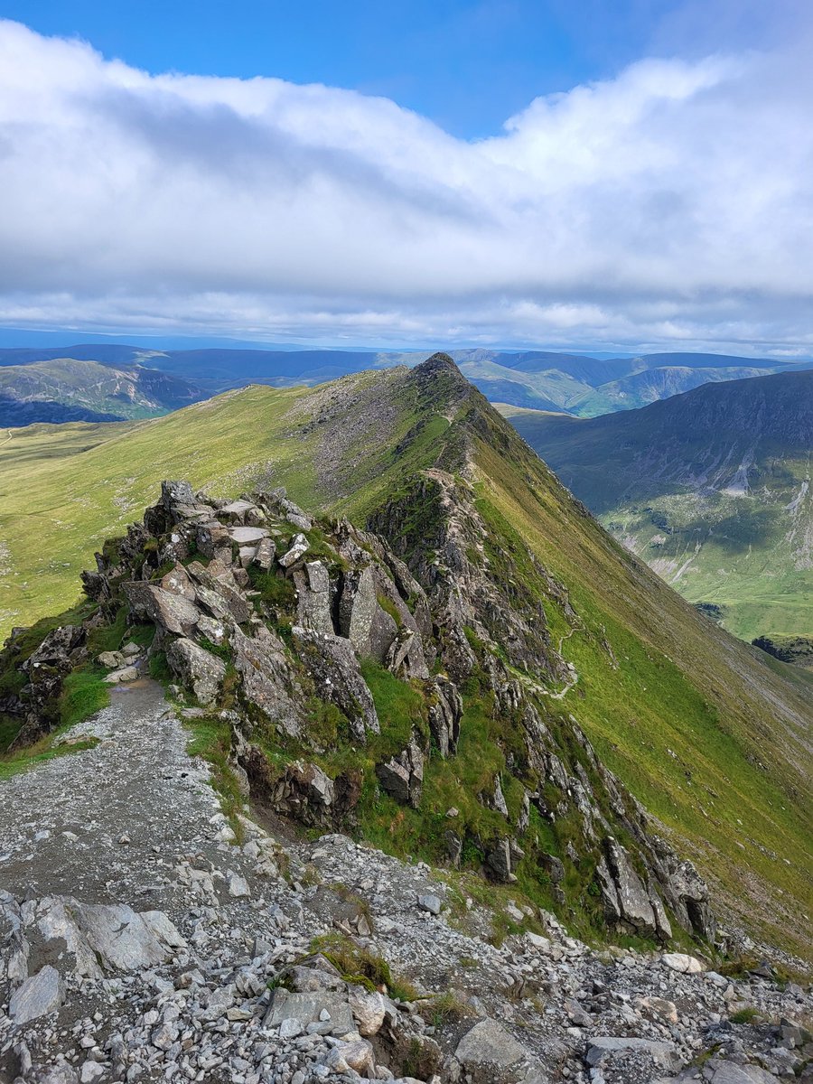 Dazhit1967's tweet photo. Helvellyn via striding edge https://t.co/NgSN5llFH4
