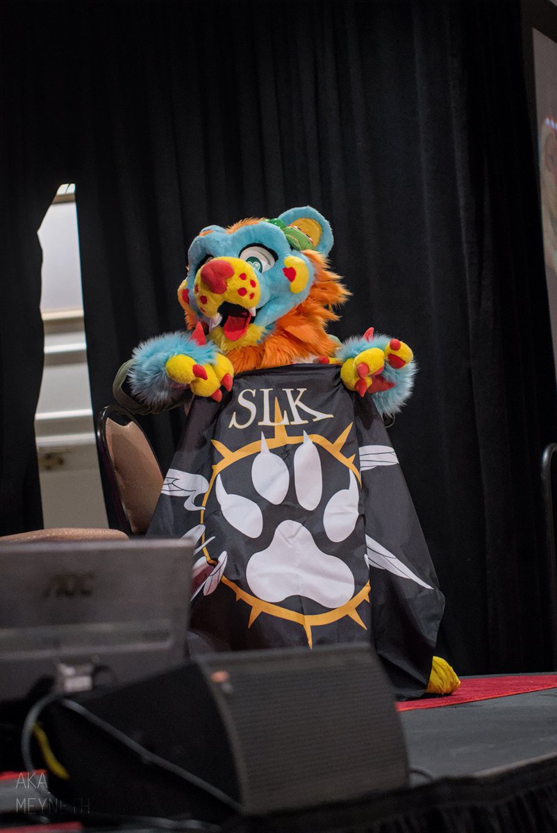 So many amazing photographers out there. One of my all time favorites is <a href="/LCB_Meyneth/">Clear All Meyneth</a> . They are the sweetest person I’ve ever met and their photography is *chefs kiss* strongly recommend their work, strongly recommend being their friend even more tho. ❤️love ya buddy