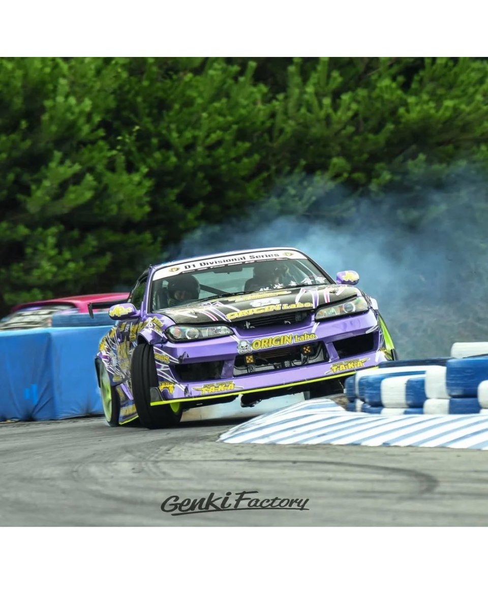 HITOMI_1ch's tweet photo. #ギャル走2025
#ギャル走
#alpharacing
#hitomigo
#suzukatwincircuit
#drift
#driftgirl https://t.co/c87scobWn1