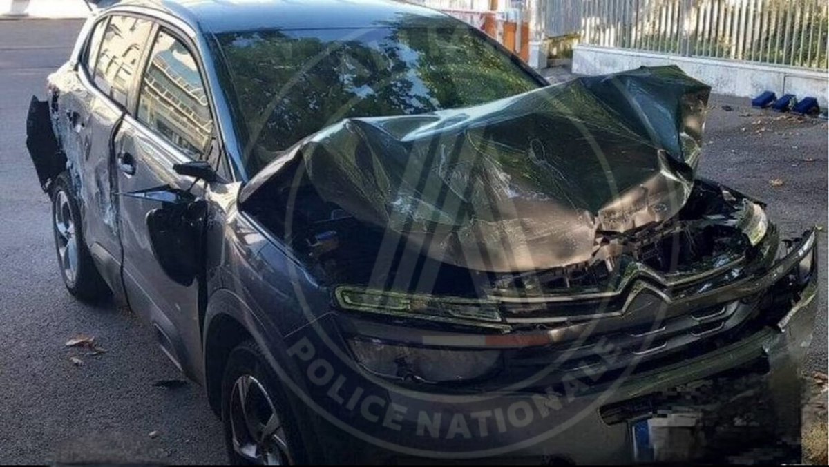 alliancepolice's tweet photo. 🚨 À Rezé (#Nantes), un refus d’obtempérer a failli virer au drame : poids lourd fonçant à plusieurs reprises sur nos #collegues, qui se sont vus mourir.
Nous exigeons des sanctions exemplaires et fermes face à cette tentative de meurtre.
#Sécurité #Justice https://t.co/ZVpjiU4Y5e