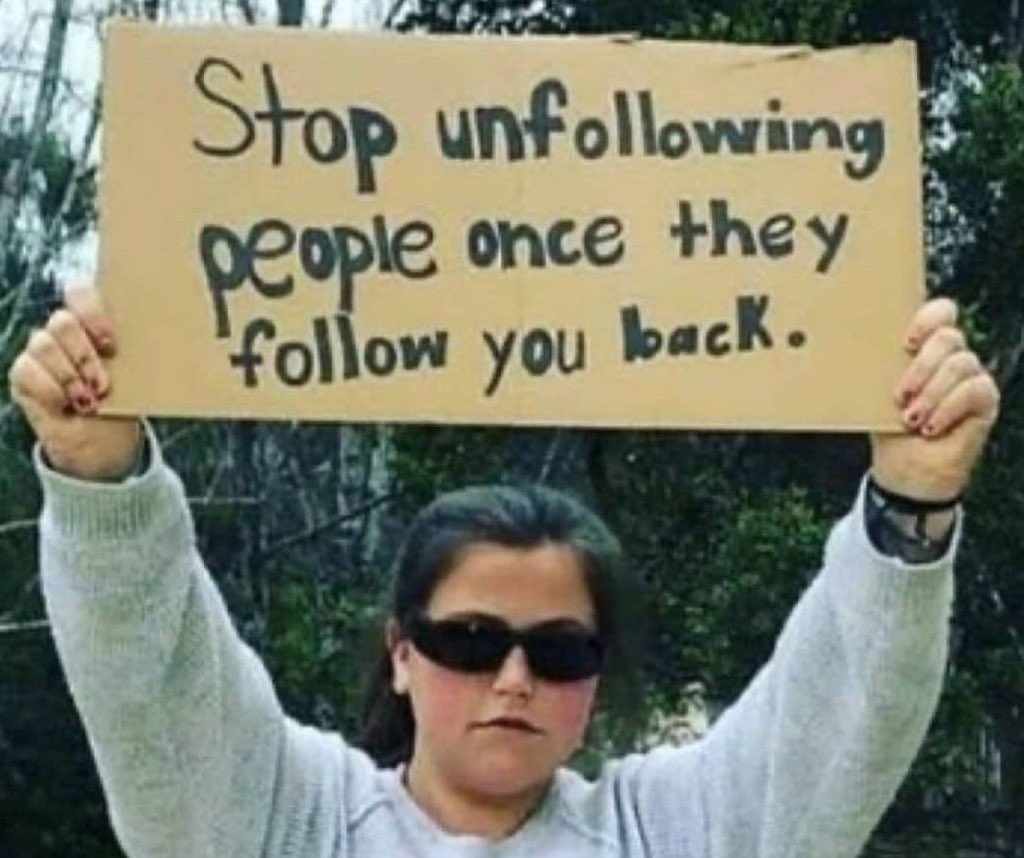 Follow Train 🚂 
🇲🇼🇿🇲

Comment with ♥️ and follow everyone who likes your comment.