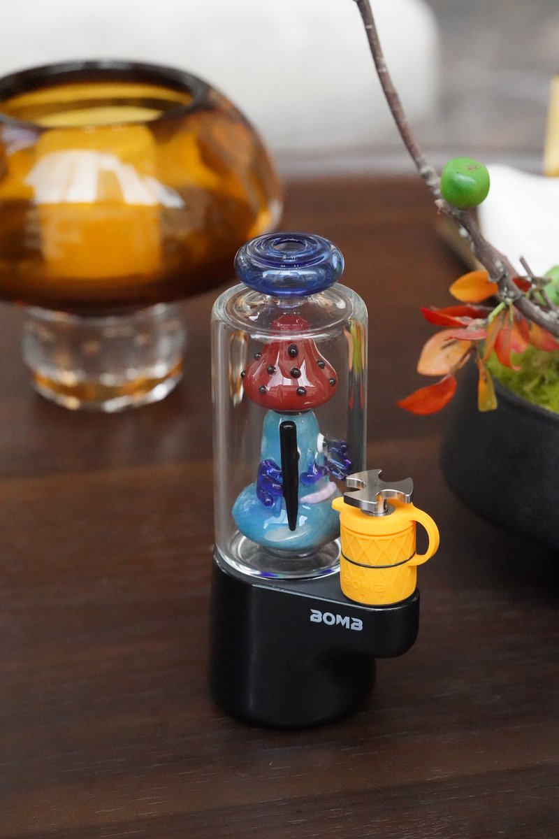 bombofficial__'s tweet photo. 48-HOUR GIVEAWAY 🚨🍄💨
Two glasses. Two winners.

1️⃣ Like , share and repost this post ❤️
2️⃣ Tag a friend in the comments
3️⃣ Join our Discord (link in bio)

https://t.co/q8f1m14d3G

We’ll pick the winners LIVE in our Discord
🇺🇸 US only | 21+
⏳ Ends Aug 13, 2025 — 9PM PT https://t.co/Hxqommw2AB