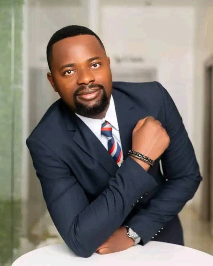 hamuel_chukwu's tweet image. Congratulations Hon Peter Eze on your meritorious appointment as Commissioner (FCC) Representing Enugu State by the President Bola Ahmed Tinubu

Thank you Distinguished Senator Orji Uzor Kalu for your kind recommendation