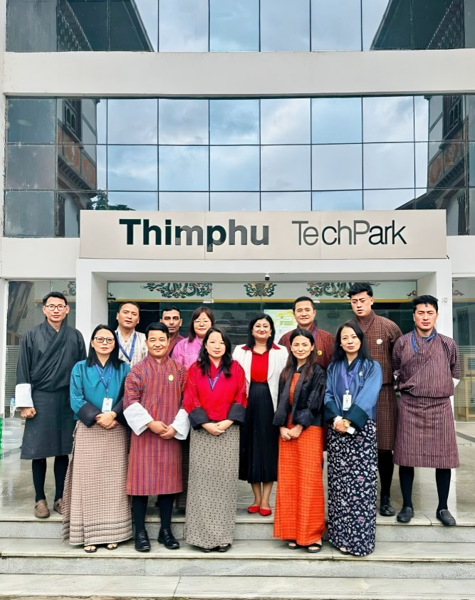 As part of our FMAT offering, <a href="/KoenigSolutions/">Koenig Solutions</a> had the privilege of delivering an impactful training session for the IT and Business Analyst team at Thimphu IT Park.

🔗Join our global learning community: koenig-solutions.com

#KoenigTraining #StepForward #GetCertified