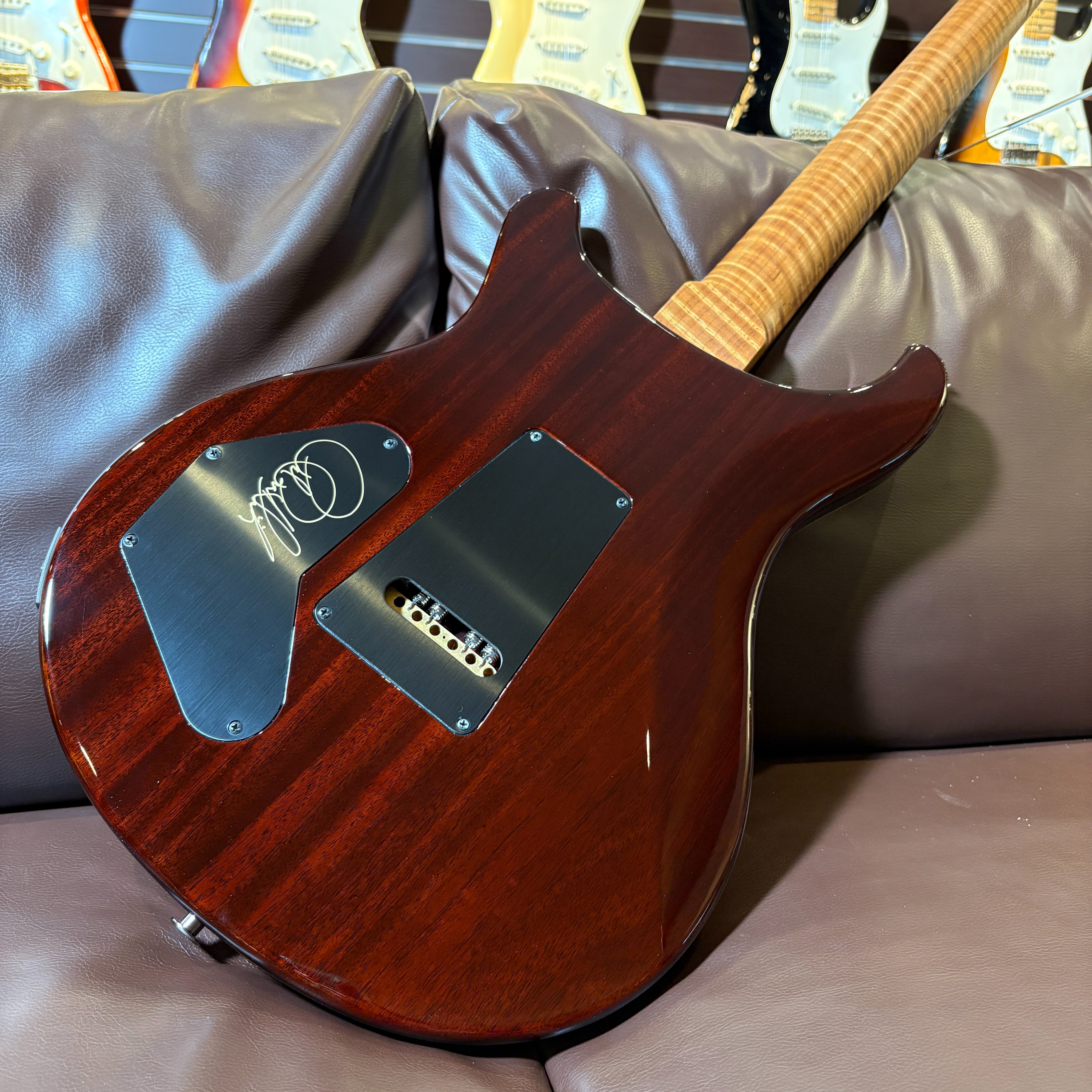 美品　PRS CU エレキギター アメリカ製品　ケース付き Amazon | SE Custom24 Floyd Charcoal Cherry Burst | エレキ
