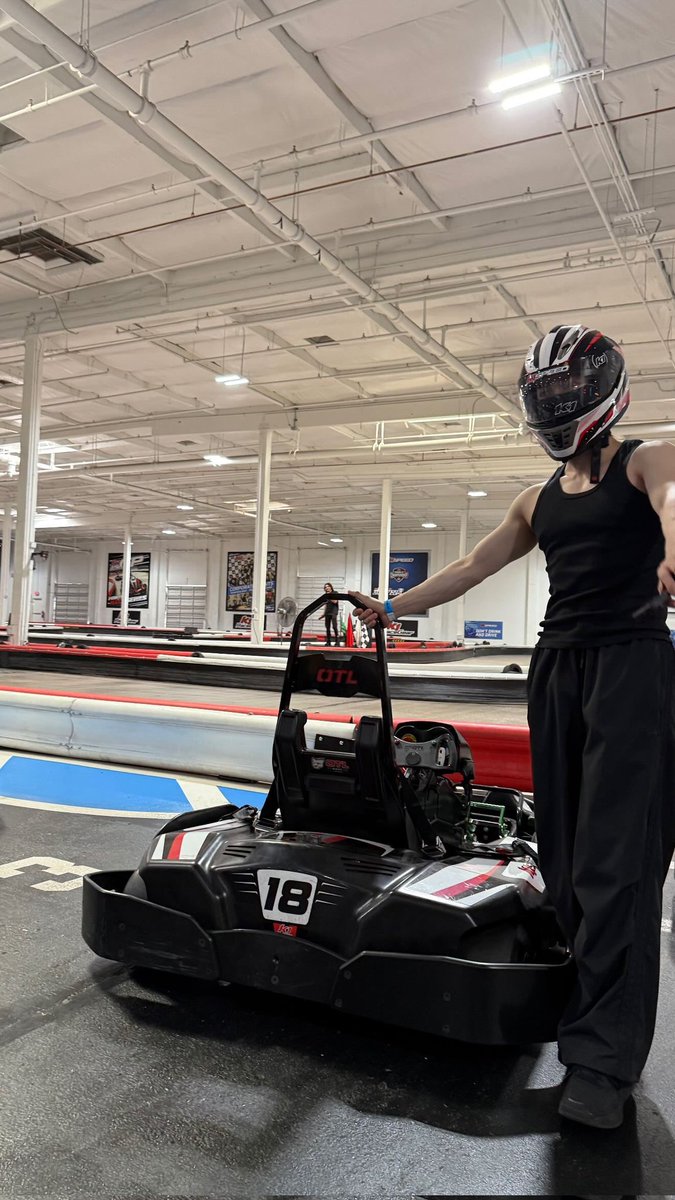 ごめんけど普通に不審者w