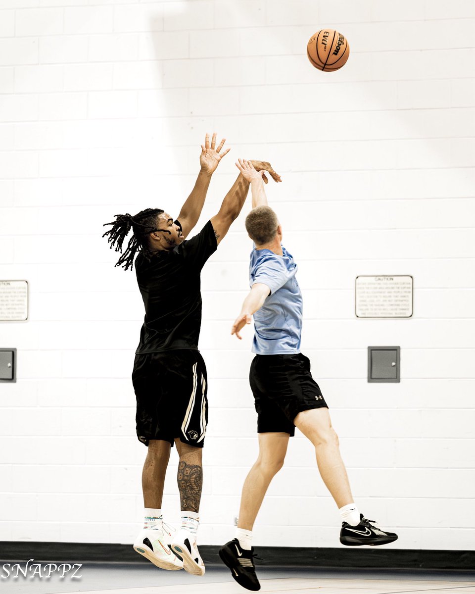 Patrick Robinson tweet media