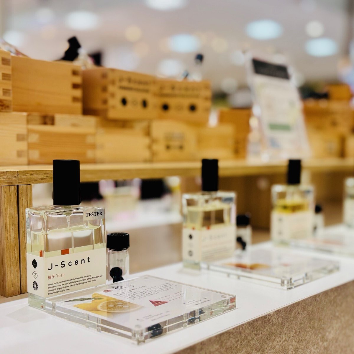 sogo_chiba's tweet photo. クリエイターたちの香りとアートフェア✨
#kahogosoap #JScent #Fatalite #MEDUSA から、遊び心ある香りのクリエーションをご紹介。
また特別企画として山森冬美先生とandart315先生のワークショップも同時開催。日常を豊かにしてくれるアートや香りを楽しんでみませんか。
https://t.co/BzeMjJ3BMd https://t.co/EYKE5GkFJH