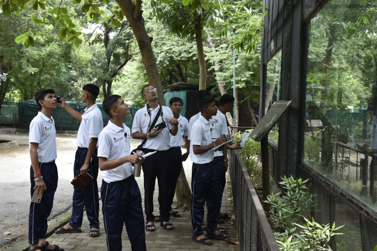 infotapigog24's tweet image. તાપી કે તારે
-
દેશના સૌપ્રથમ પ્રાણી ઉદ્યાન તરીકે સ્થાપિત ‘અરિગ્નર અન્ના ઝૂલોજિકલ પાર્ક ‘ની મુલાકાતે તાપીના તારલાઓ
#teamtapi #ISROvisit #triblestudents #littleicon #Inspiration #gujarat #TapiToISRO