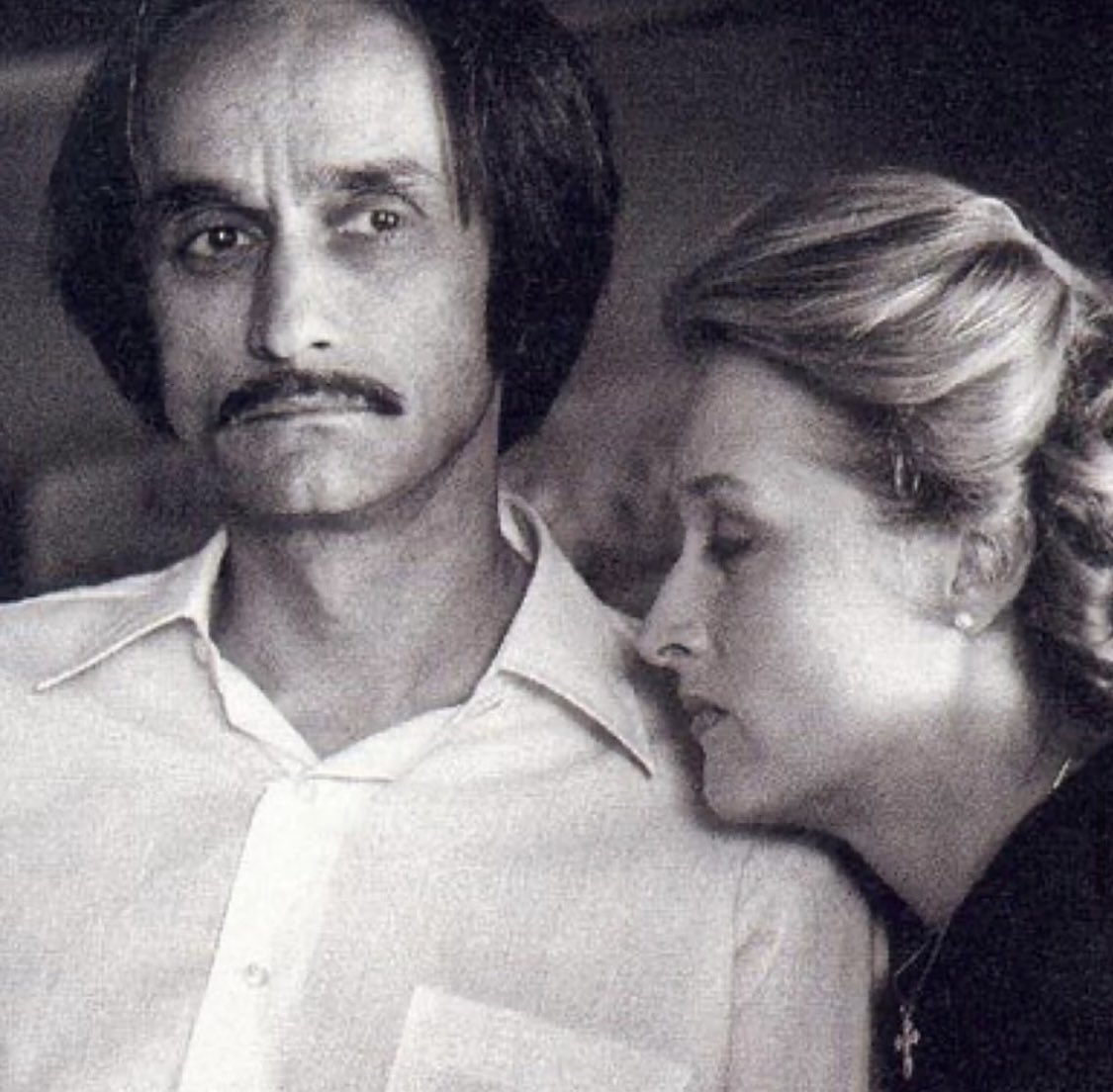 LA FILMOGRAPHIE PARFAITE : John Cazale aurait fêté ses 90 ans aujourd’hui, le 12 août 2025. Il n’a fait que cinq films dans sa vie en tant qu’acteur :

LE PARRAIN
LE PARRAIN II
CONVERSATION SECRÈTE 
UN APRÈS-MIDI DE CHIEN
VOYAGE AU BOUT DE L’ENFER 

Ces cinq films ont été nominés
