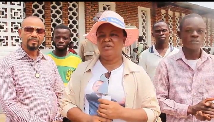 Notre Parti <a href="/Ensemble_MK/">Ensemble pour la République</a> en deuil,  la Coordonnatrice provinciale de l'Equateur, la Camarade Eureka YONDIBOMA est décédée suite à une maladie ! Paix à son âme. 
<a href="/SalomonKalonda/">Salomon SK Della</a> <a href="/bolengetenge/">Dieudonné Bolengetenge</a>