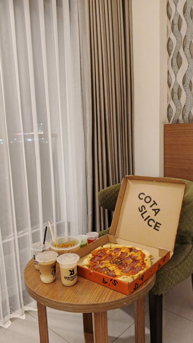 jsminel2's tweet image. with bestay🫰🏼