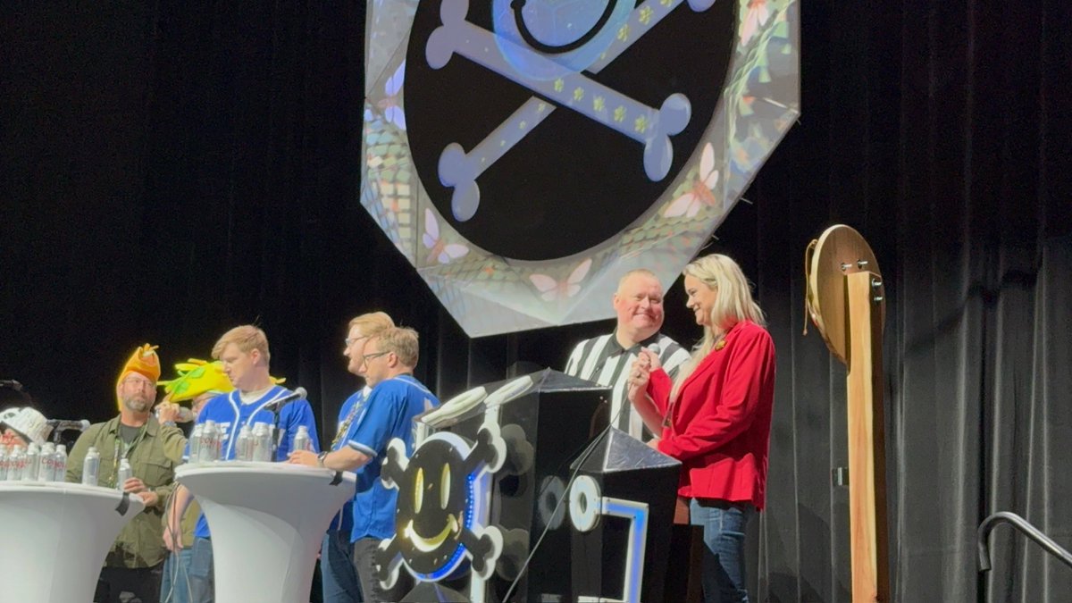 ᗩᒪETᕼE tweet media