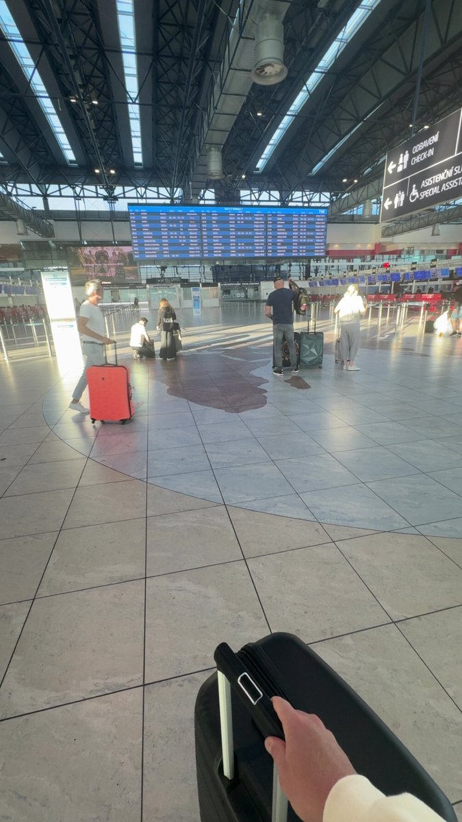 アウフグースのために遠くへ飛んでいく🛫