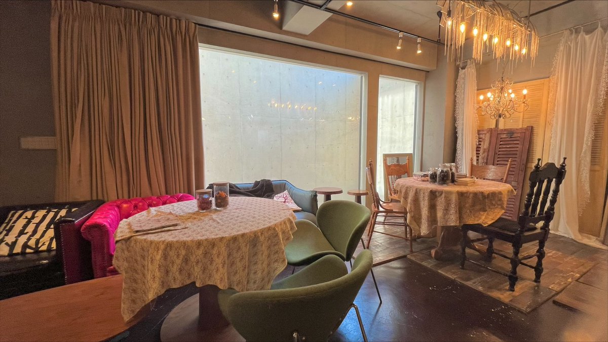 info_Gallery_O's tweet photo. 【Gallery-O8 OASIS】
https://t.co/vG5qMpdq2O
Gallery-Oは全スタジオで飲食可能です‼
中でもOASISは大きなアイランドキッチン設備やレンタル調理器具が充実📷
大人数でのパーティ等にもご利用いただけます📷
#レンタルスペース #撮影会 #cosplay #Studio #rentalspace https://t.co/GM1anILLPh