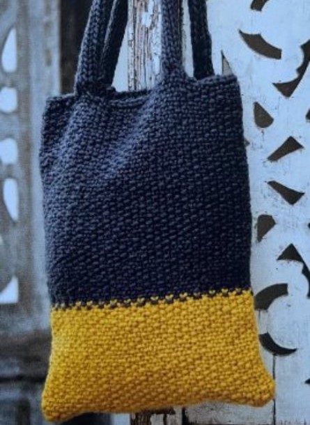 Chunky Yarn Bag 💛🖤

Knitting this two toned design is quick and satisfying create. Using vibrant colours for a trendy design. Ideal simple pattern to make as a useful handmade shopping tote 🧶

dwcrochetpatterns.etsy.com/uk/listing/132…

#MHHSBD #craftbizparty #earlybiz #UKMakers