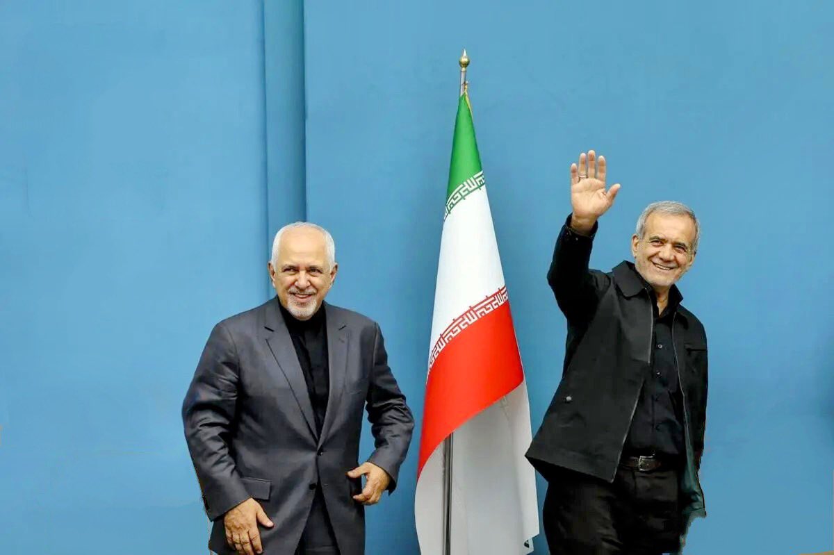 morteza6's tweet photo. جناب آقای #پزشکیان
#ظریف کشور را نجات داده، اینبار شما رو نجات خواهد داد. کار سختی در پیش است. 
@JZarif https://t.co/OBWIlCiF0w