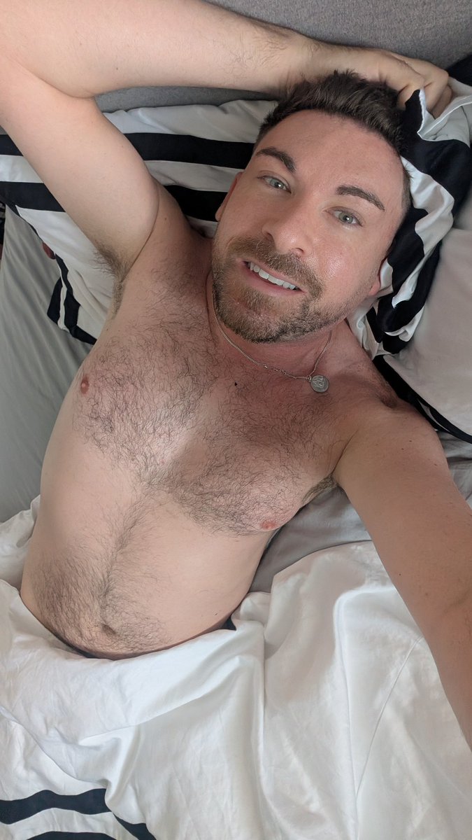 Medhurst87's tweet image. Good morning! The struggle is real today! 😴 #TuesdayFeeling