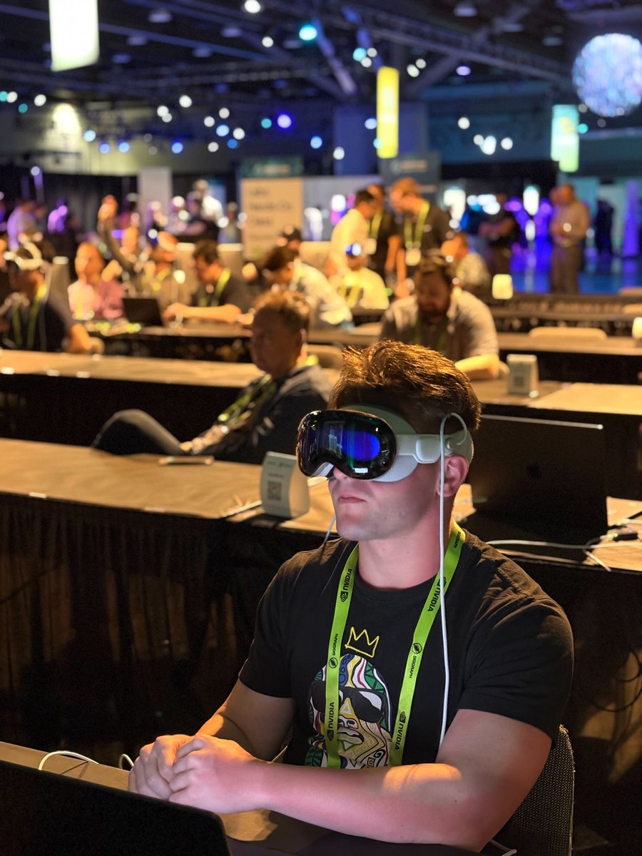 Day 2 of #SIGGRAPH2025 was a success! 👏

Missed the NVIDIA Research Special Address? Catch all the groundbreaking #PhysicalAI announcements here 👉 nvda.ws/4mDvI3K

Tomorrow, kick off your day with our first training, "Learn OpenUSD: Preparing 3D Assets for Simulation