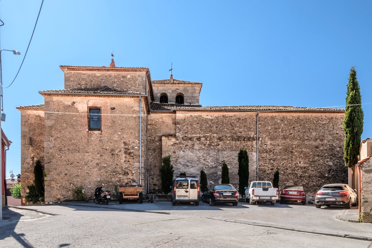 Turismo Provincia de Segovia (@segoviaturismo) on Twitter photo La Iglesia de Nuestra Señora de la Asunción en Losana de Pirón destaca por su fusión artística.
Cuenta con unos canecillos románicos, una portada renacentista del siglo XVII y una estructura barroca que alberga 14 canecillos de iconografía diversa.
<a href="/DipuSG/">Diputación de Segovia</a>
#ProvinciaDeSegovia La Iglesia de Nuestra Señora de la Asunción en Losana de Pirón destaca por su fusión artística.
Cuenta con unos canecillos románicos, una portada renacentista del siglo XVII y una estructura barroca que alberga 14 canecillos de iconografía diversa.
<a href="/DipuSG/">Diputación de Segovia</a>
#ProvinciaDeSegovia