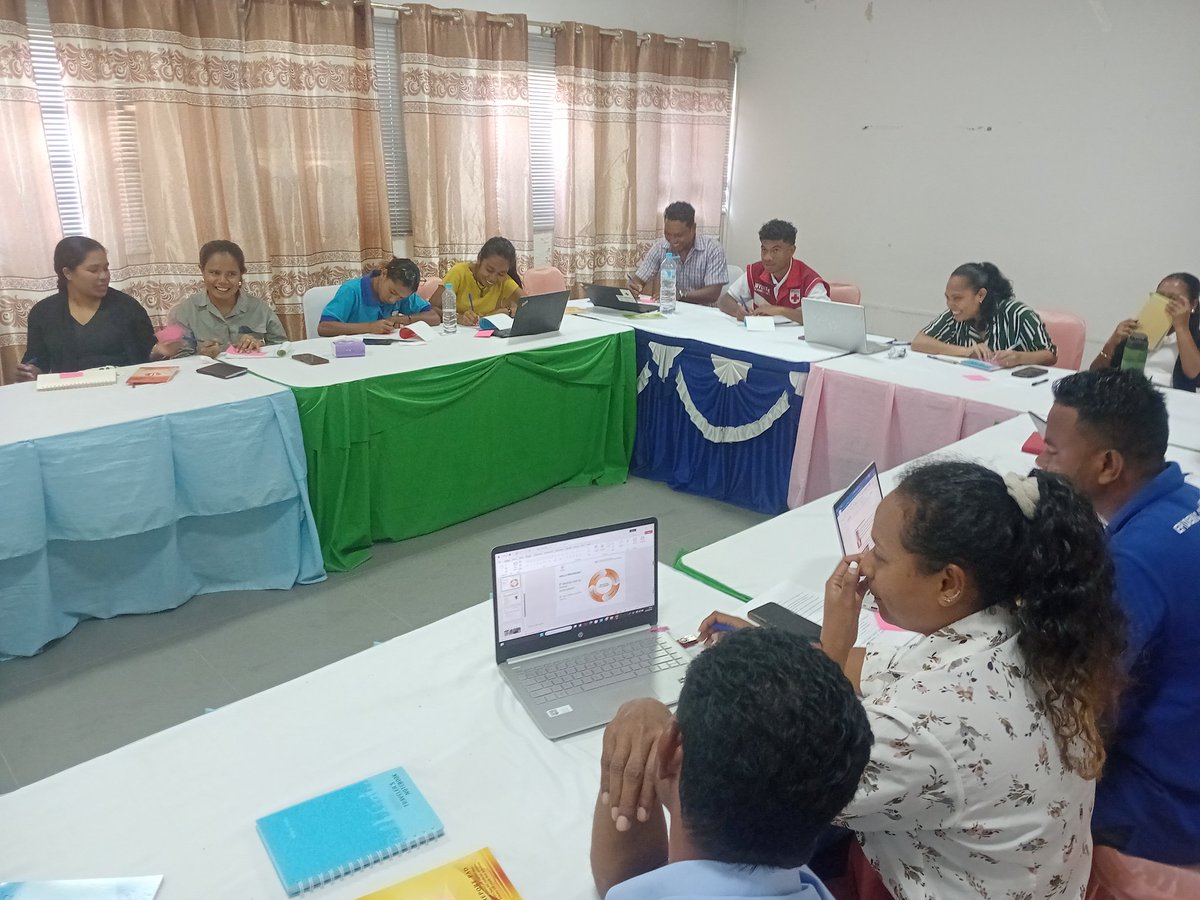 Knot_mac's tweet photo. kickoff CEA training 12-13 at CVTL NHQ, participated by CVTL Program staff and Branch Coordinator  This training is part of ongoing efforts under the CVTL projects to integrate CEA into all aspects of community-based programming that consist of WASH, Health, Livelihood, DRR. https://t.co/VP2oFIzQt5