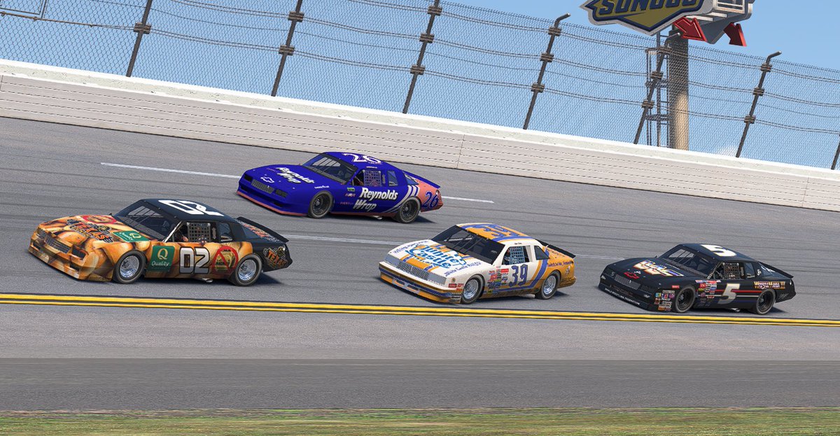 Finman_14's tweet image. Tomorrow is my last Mooncar race for a while because I decided to further my education and by god if the white castle buick doesn’t look like a rogue missile slicing through the field someone take me out behind the shed and put me down like ol yeller. 
@mooncarlive