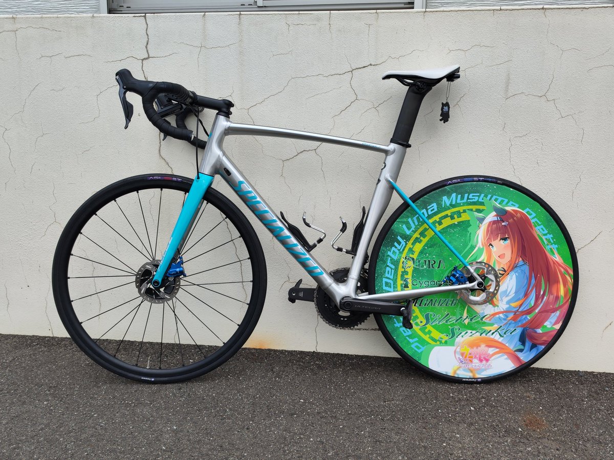 toichi0513's tweet photo. ─輝く景色の、その先に─

ウマ娘 プリティーダービーよりサイレンススズカ貼りました!
デザイン•施工︰まいきー様(@vivio_CHASE)
印刷︰エッジグラフィックス様(@edgeenergy48 )

初痛車ですがこれからも推しとともに駆けていきますので暖かく見守ってください🙇‍♀️ https://t.co/6KRU9ALhjZ