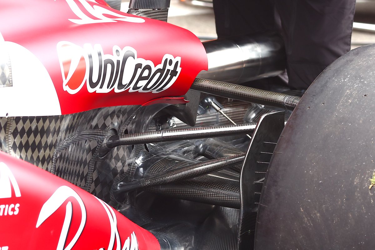 La Gazzetta Ferrari (@gazzettaferrari) on Twitter photo 🚨 | It is not possible to completely recover the SF-25 with the rear suspension upgrade due to errors deeply rooted in the project.
📰 <a href="/Auto_Racer_it/">AutoRacer IT</a> 🚨 | It is not possible to completely recover the SF-25 with the rear suspension upgrade due to errors deeply rooted in the project.
📰 <a href="/Auto_Racer_it/">AutoRacer IT</a>