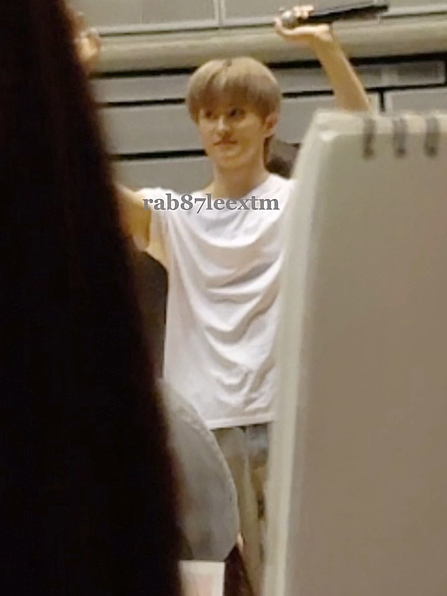 250812 

오늘의 마크
#마크 #MARK #NCTDREAM