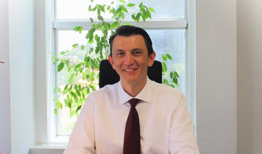 insaat_dunyasi's tweet photo. İNŞAAT DÜNYASI DERGİSİ/ÖZEL DOSYA/KARBON AYAK İZİNİ AZALTAN ÜRÜN VE SİSTEMLER
Sürdürülebilirlikte gururlandıran iki proje: Koramic Ormanı ve GES projesi https://t.co/VRz1lWSZan #Koramic #Cermix #KarbonAyakİzi #Sustainability #BuildingsMaterials #KoramicOrmanı #GES #Construction https://t.co/sy2YxRmK0n