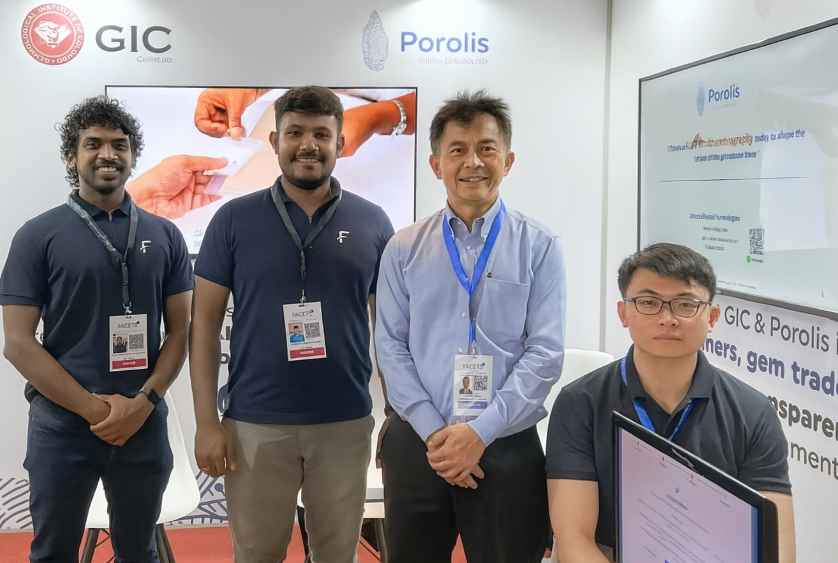 lbnbusinessnews's tweet image. Fcode Labs partners with Porolis to deliver AI-driven innovation to the global gemstone industry
tinyurl.com/25xowxfr
#FcodeLabs #Porolis #AI #GemstoneIndustry