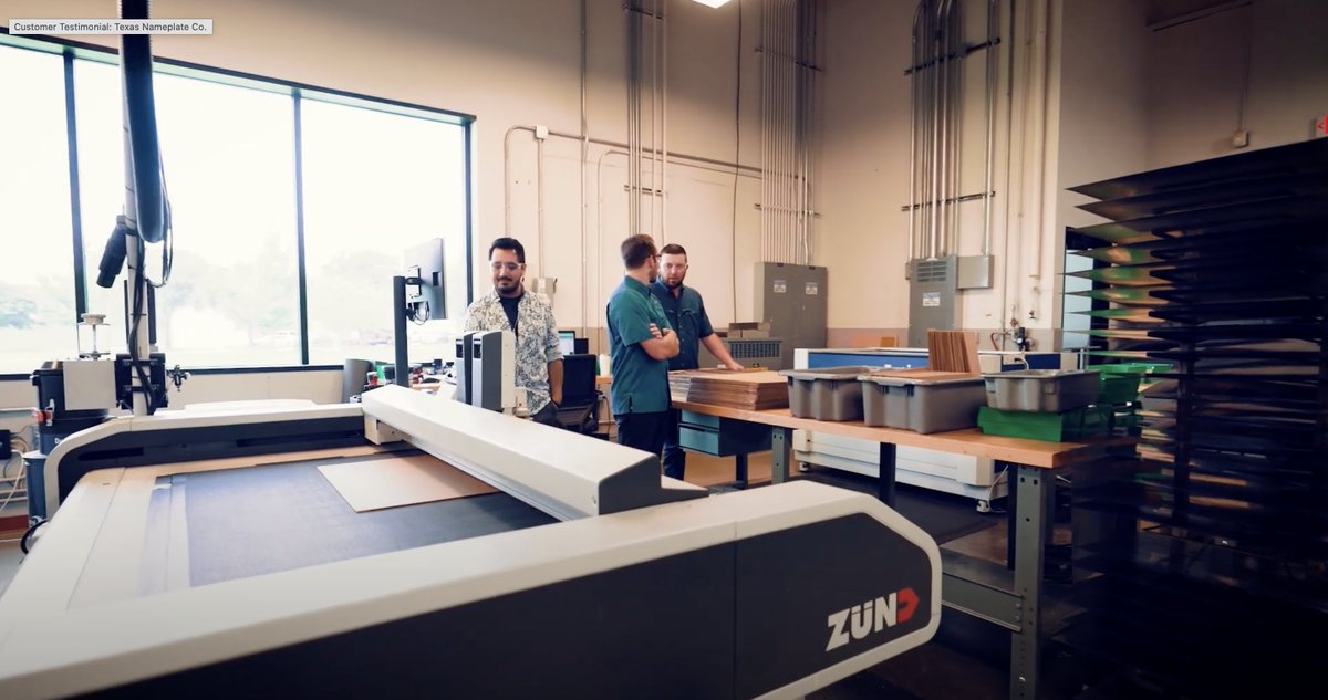 ZundCutter's tweet photo. No need for a new machine – Zünd’s modular system lets @texasnameplate upgrade tools & workflows as needed. Future-proofing in action! 🔧 #UpgradeNotReplace #FlexibleProduction #zundcutter
➡️ https://t.co/2maw0cAWPY https://t.co/KEcBrxfueQ