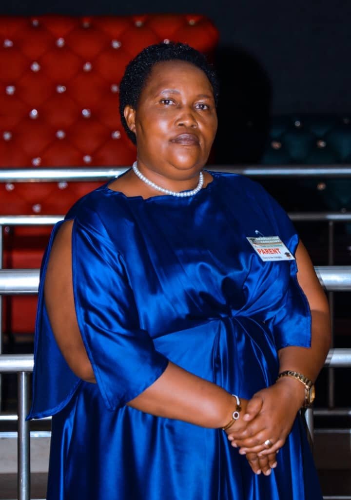 BusingeBrian7's tweet photo. Rest in peace mummy 😭😭 
I will miss you mummy 😭😭😭💔💔 https://t.co/dd67mT81gI