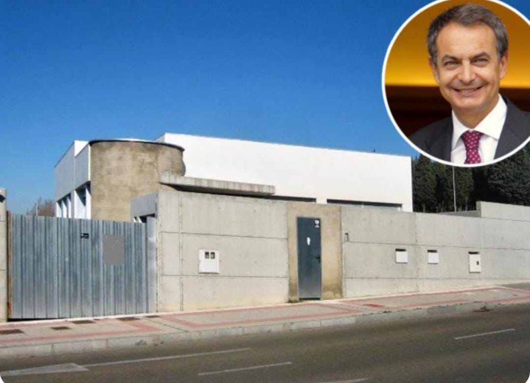 💣🔴 Zapatero vende su mansión de Aravaca por 2,1 millónes de € tras aparecer su nombre en una investigación  de La Guardia Civil por los vínculos con Venezuela. ‼️
Esto NO sale en las televisiones.👇🏻