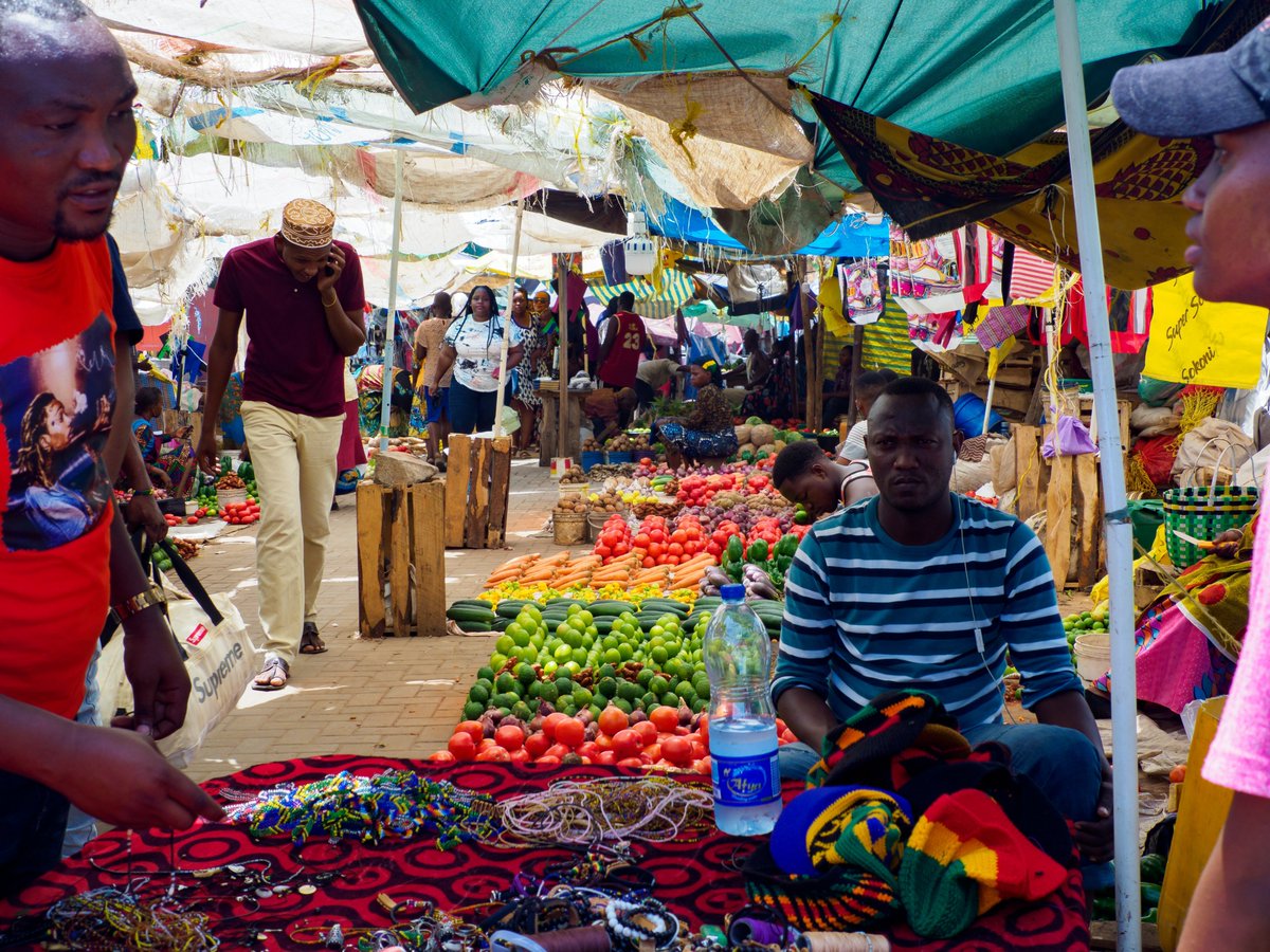 African Development Bank Group (@afdb_group) on Twitter photo The Board of Directors of the <a href="/AfDB_Group/">African Development Bank Group</a> has approved a $50M Trade Finance Transaction Guarantee for @CRDBPlc to support SMEs in #Tanzania and boost intra-Africa trade.
➡️bit.ly/3H0G6U7 #AfDBinTanzania The Board of Directors of the <a href="/AfDB_Group/">African Development Bank Group</a> has approved a $50M Trade Finance Transaction Guarantee for @CRDBPlc to support SMEs in #Tanzania and boost intra-Africa trade.
➡️bit.ly/3H0G6U7 #AfDBinTanzania