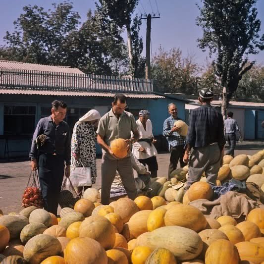 دوشنبه، ۱۹۶۸، بازار پوتاوسکی #olddushanbe