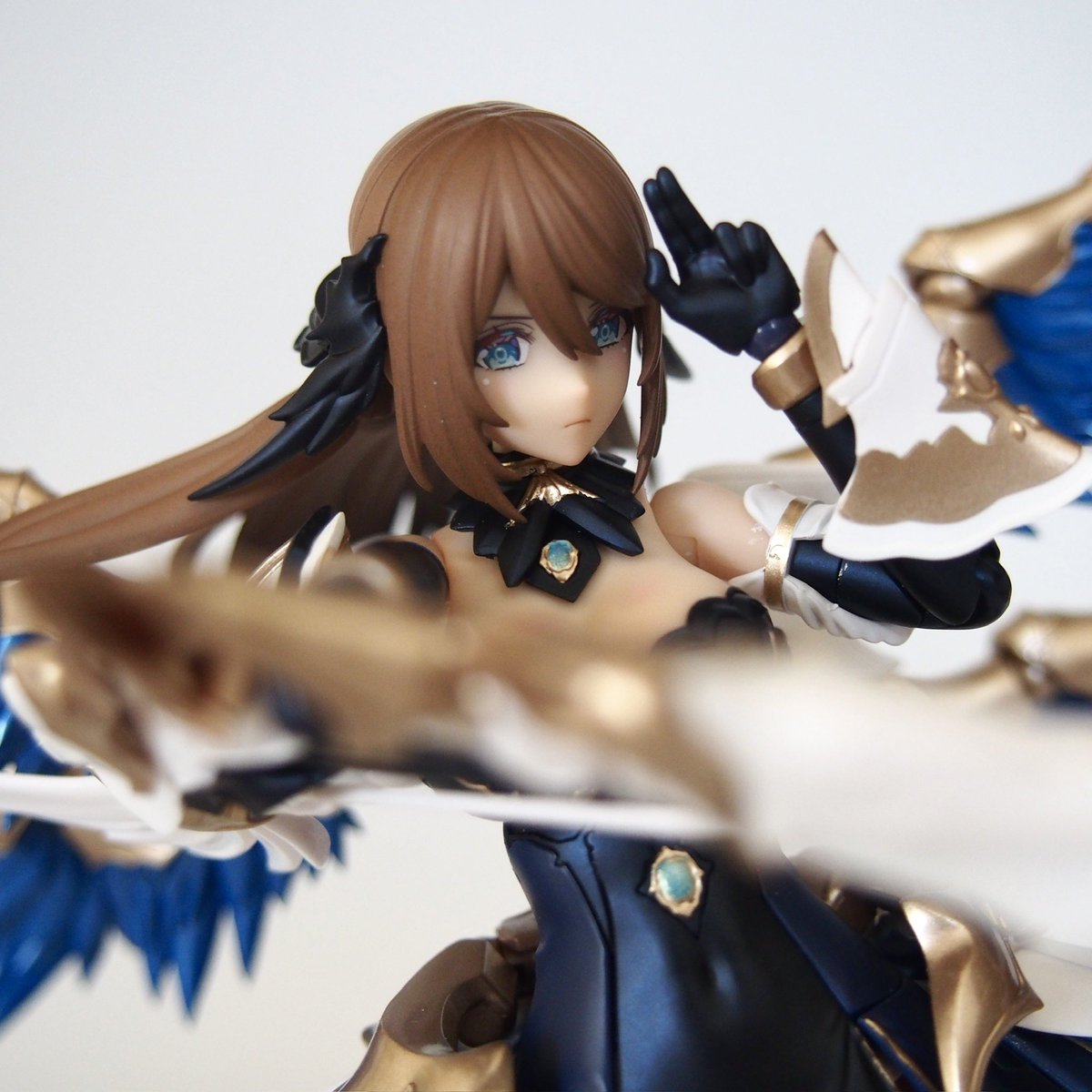 アーレウス tweet media