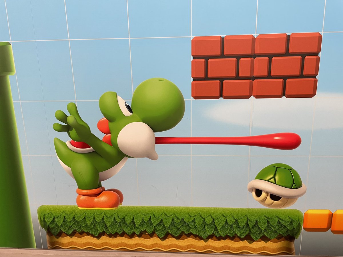 upaaan's tweet photo. 阪急と地下鉄の連絡通路のNintendoストアの広告がめっちゃかわいかった
水中とかクッパ城とかゲームのステージごとにあるんだけどちゃんとそのステージの曲がその場に流れてた https://t.co/xp2mPk8TXs