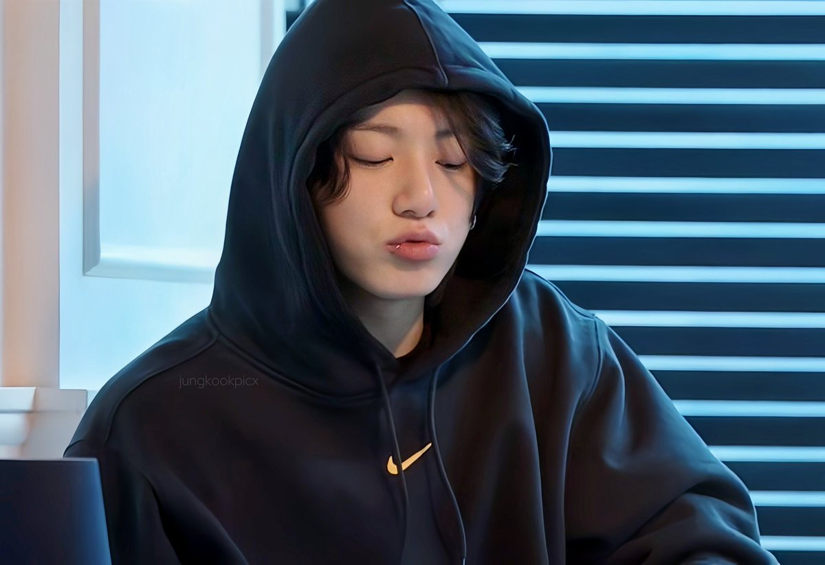 jungkookpicx's tweet photo. https://t.co/PENGep45wf