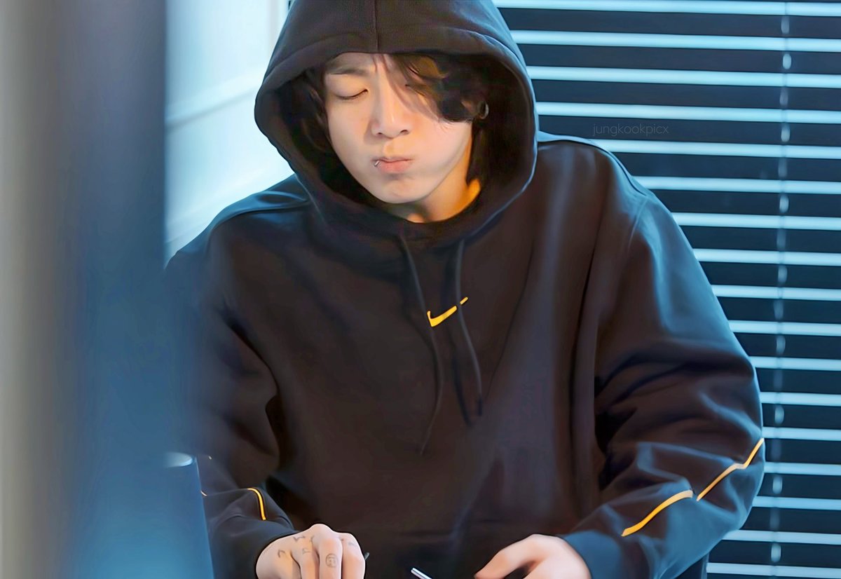jungkookpicx's tweet photo. https://t.co/PENGep45wf