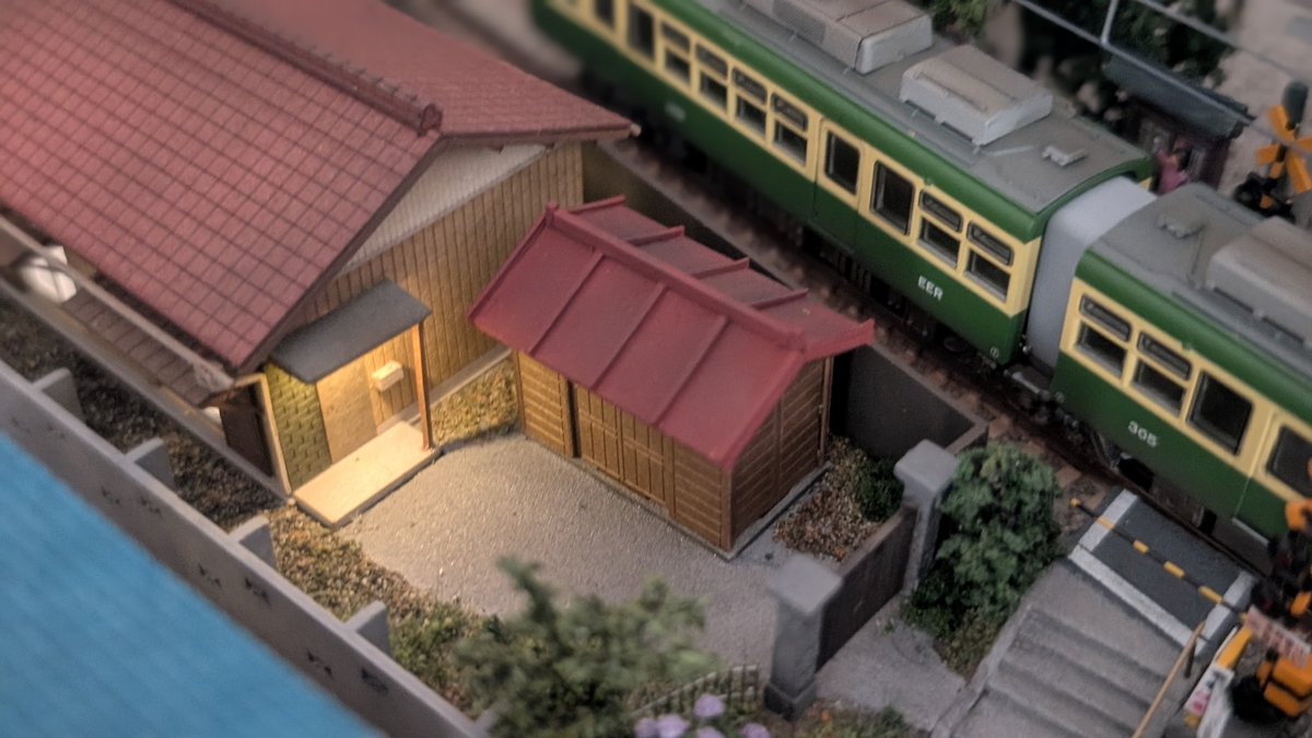 LEDも組み込んでいます